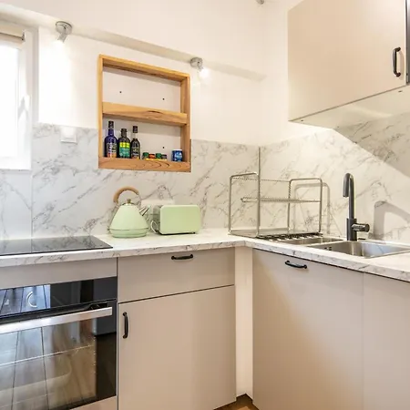 Apartment Gustalou - Proche Telecabine Huez